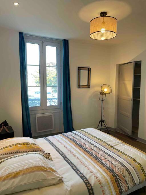 T2 Face Gare Sncf Appart Hotel Le Cygne 1 บัวร์ ภายนอก รูปภาพ